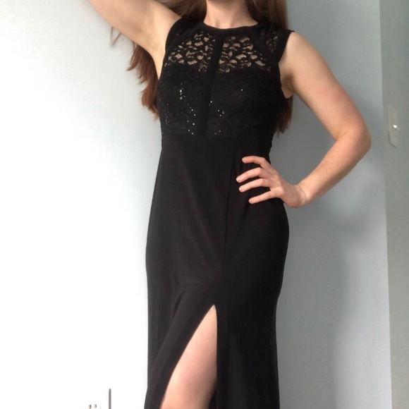 Black long formal evening gown with slit 4P - Picture 4 of 8